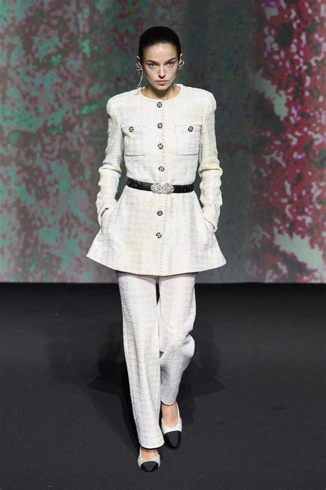 chanel sfilata 2023|Chanel suits.